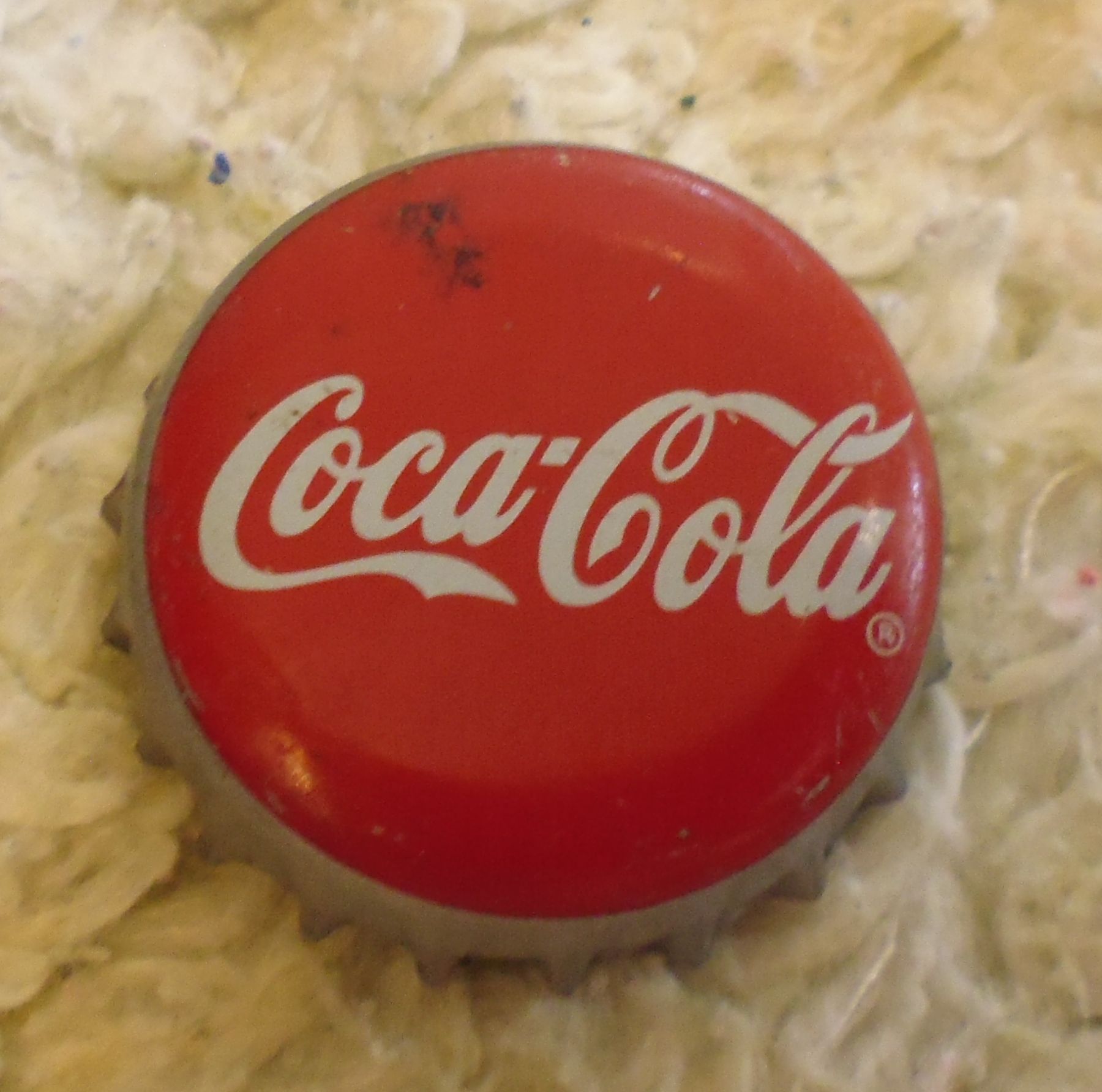 Пэт пробка кока кола розовая. Пробка coca cola сп аматил. Пробка кола железная. Крышка от coca cola. Coca cola крышка.